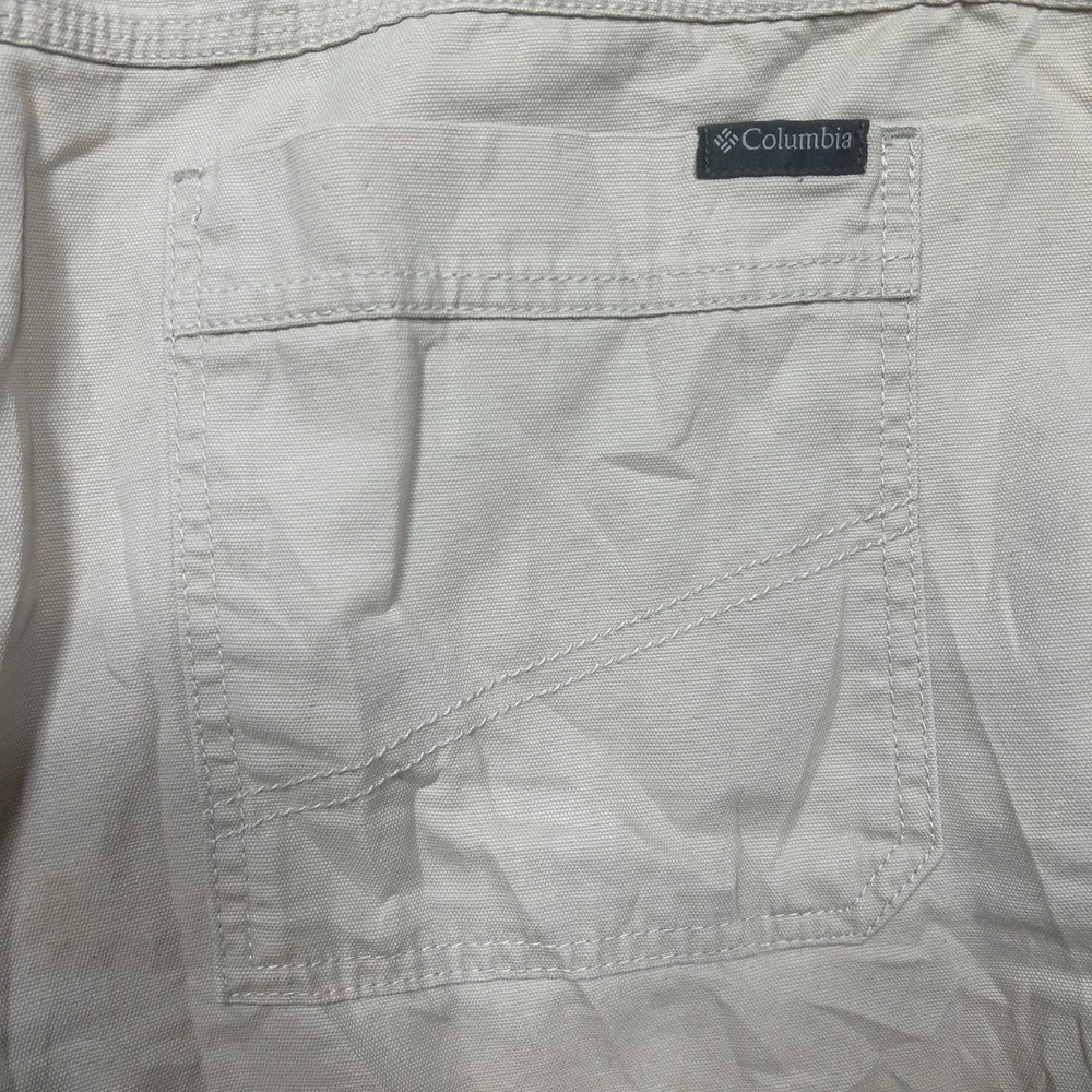 Columbia Ultimate Roc Shorts Mens 38x9 Beige Omni-Shield Cargo Outdoor Hiking - Picture 6 of 13